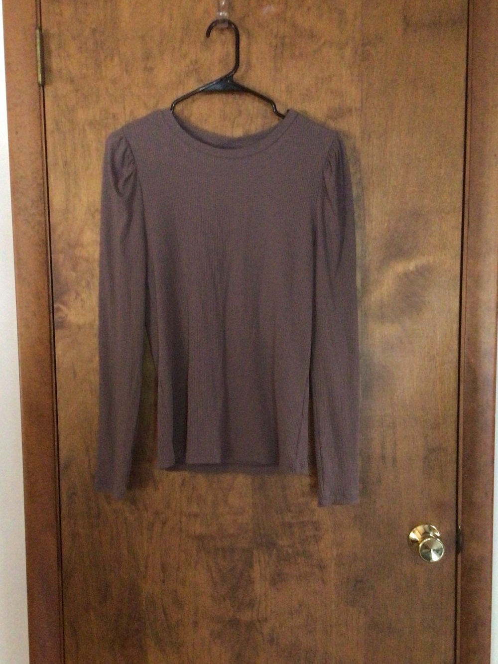 GAP Long Sleeve Crewneck Top in Dusty Mauve